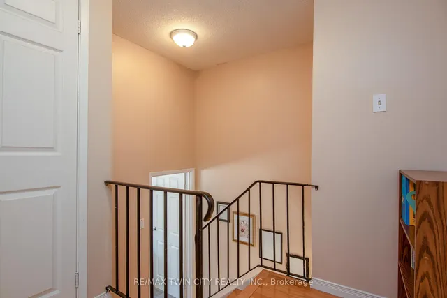 Additional image 39 of 634 Strasburg Rd Unit 32