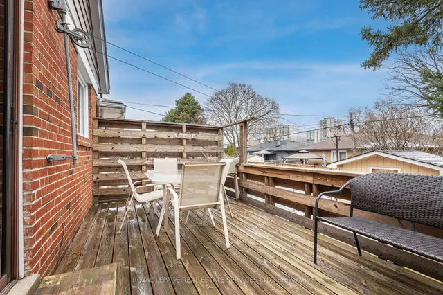 Additional image 33 of 36 Breadner Dr