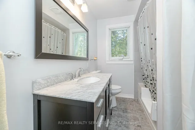 Additional image 27 of 18 Wellington St