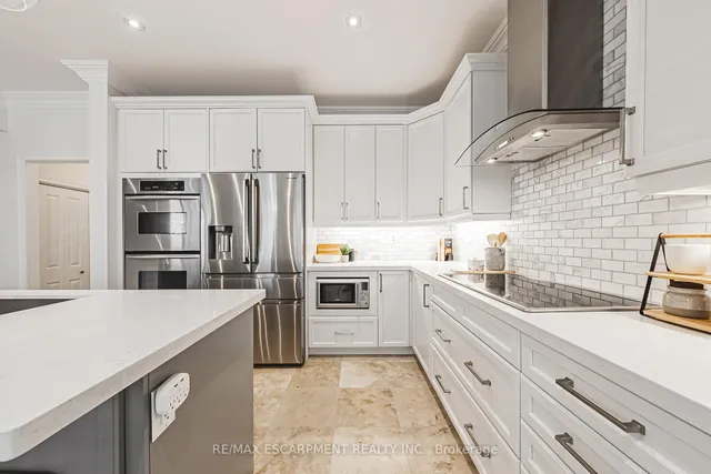 Additional image 10 of 4670 Webb St