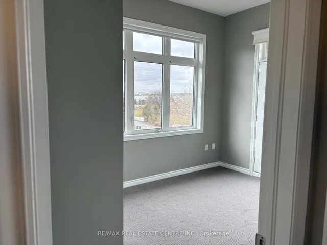 10 Halliford Pl Unit 306