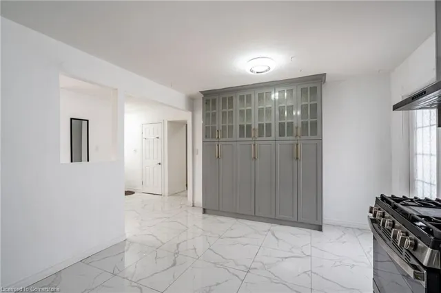 Additional image 14 of 19 Winthrop Pl