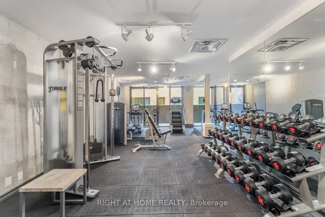 Additional image 22 of 608 Richmond St Unit 320