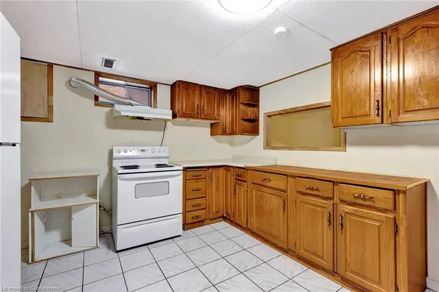 Additional image 23 of 19 Janet Crt