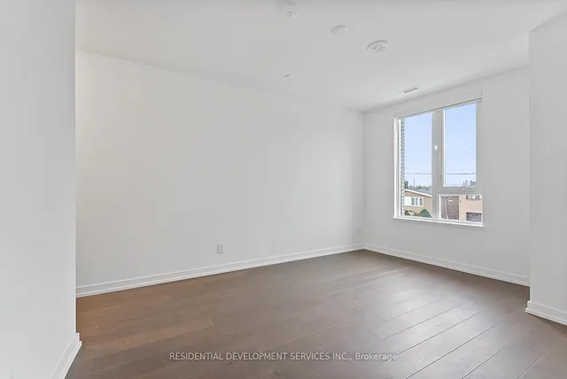 Additional image 20 of 15 Maryport Ave St Unit 105