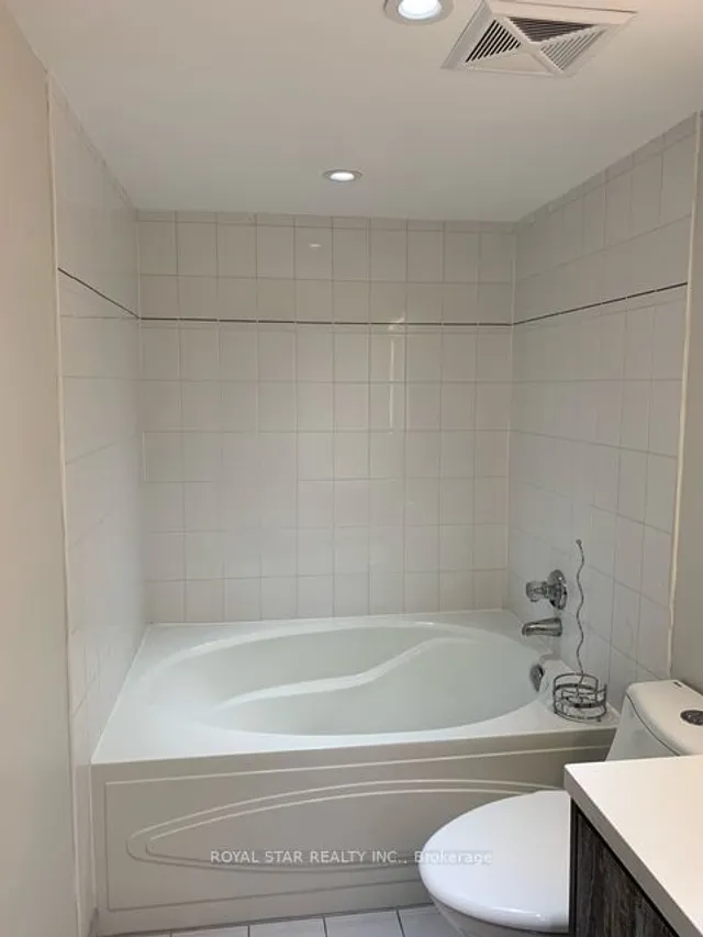 Additional image 24 of 3 Rowntree Rd Unit 805