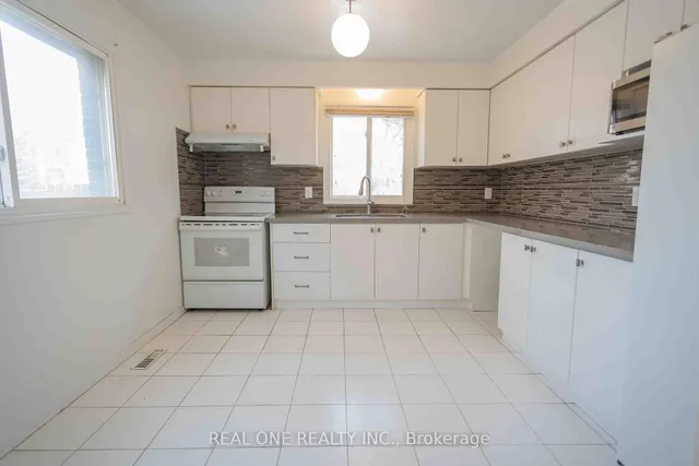 Additional image 16 of 136 Haven Hill Sq