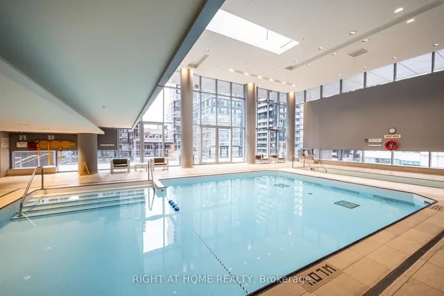 Additional image 33 of 80 John St Unit 1101