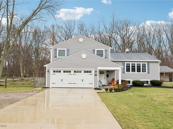 Primary image of 345 Avon Belden Rd, Avon Lake, OH 44012