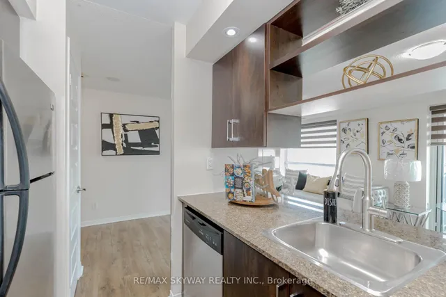 Additional image 14 of 215 Queen St Unit 403