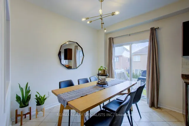 Additional image 16 of 27 Portrush Tr