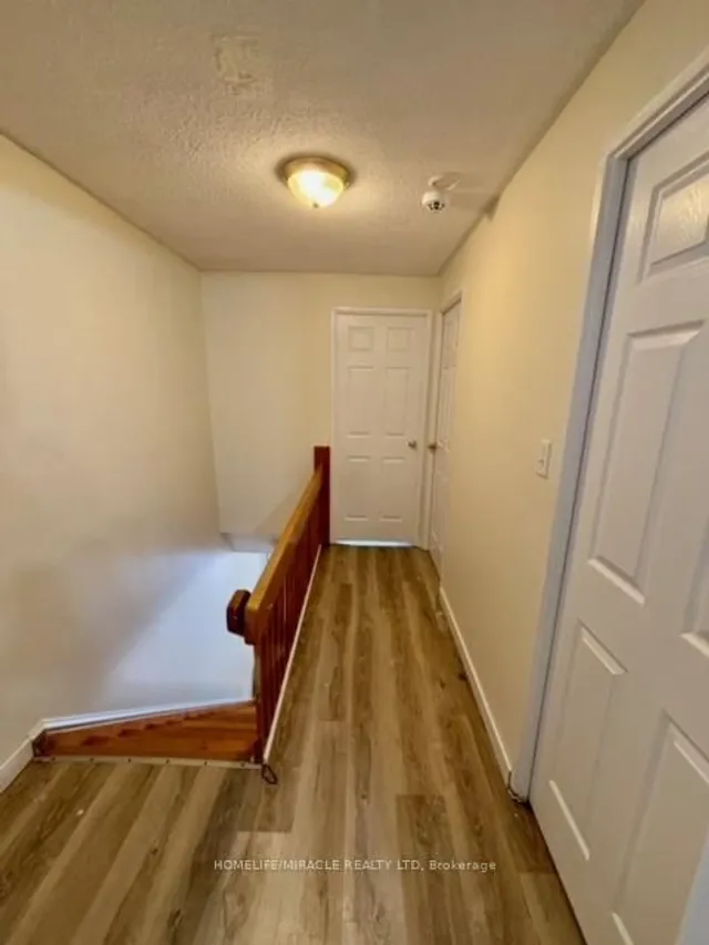 Additional image 17 of 430 Pioneer Dr Unit 6