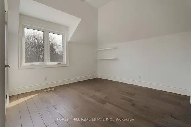 Additional image 34 of 36 Manor Haven Rd