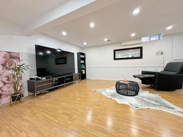 Additional image 22 of 900 Central Park Dr Unit 1