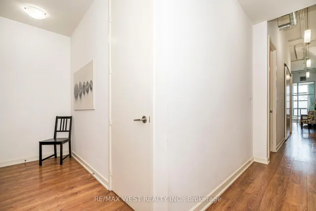 Additional image 12 of 380 Macpherson Ave Unit 333