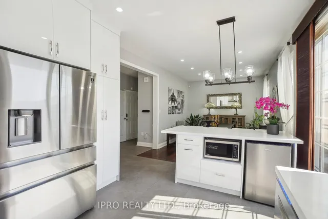 Additional image 15 of 49 Monza Dr