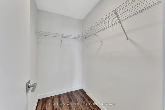 Additional image 14 of 2087 FAIRVIEW St Unit 1502