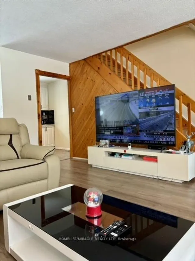 Additional image 24 of 430 Pioneer Dr Unit 6