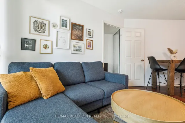 Additional image 11 of 19 Grand Trunk Cres Unit 1215