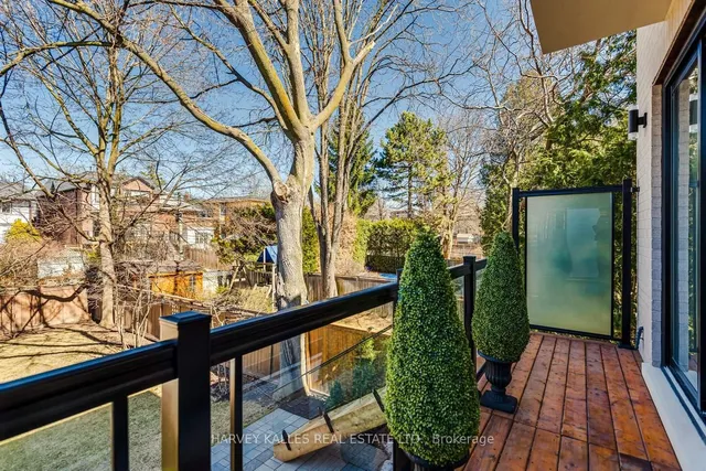 Additional image 49 of 194 Sheldrake Blvd