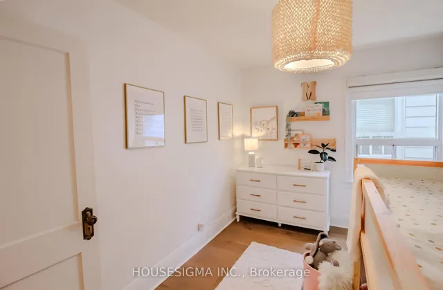 Additional image 33 of 149 Queensdale Ave