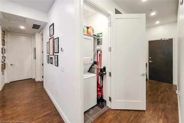 Additional image 33 of 112 King St Unit 809