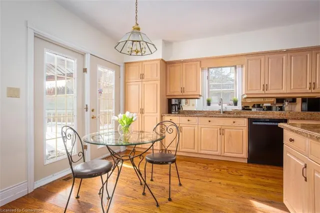 Additional image 27 of 64 Academy St