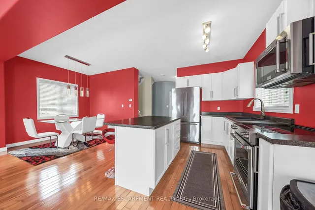 Additional image 12 of 8 Knowles St