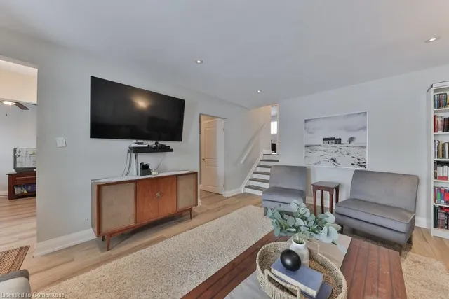 Additional image 8 of 610 Mohawk Rd