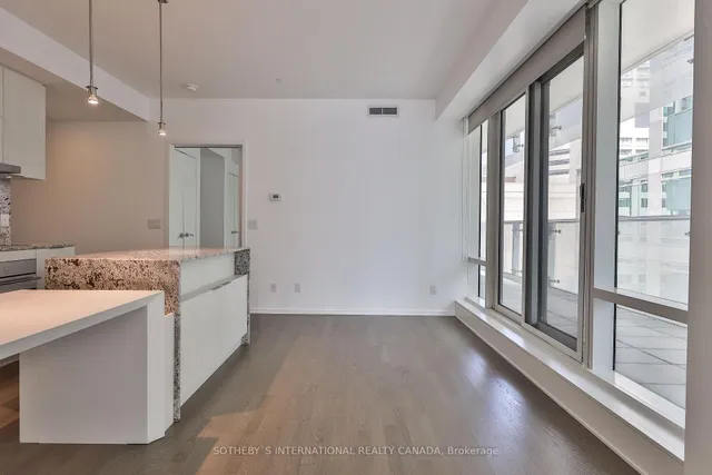 Additional image 20 of 1 Bloor St Unit 501