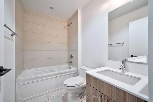 Additional image 22 of 426 University Ave Unit 2307