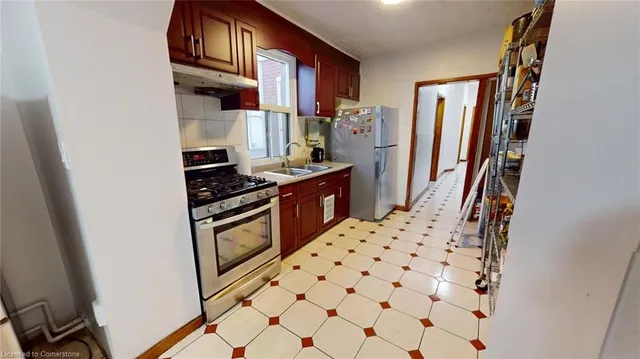 Additional image 8 of 36 Mitchell Ave