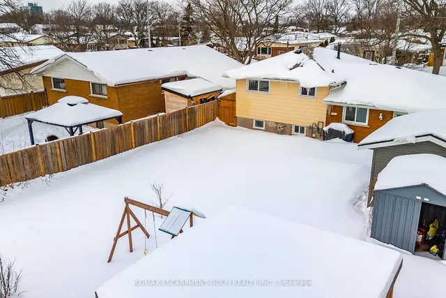 Additional image 35 of 157 Fielding Cres