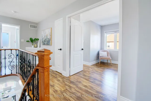 Additional image 3 of 82 Mint Leaf Blvd