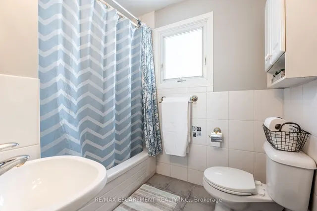 Additional image 16 of 276 BOWMAN St