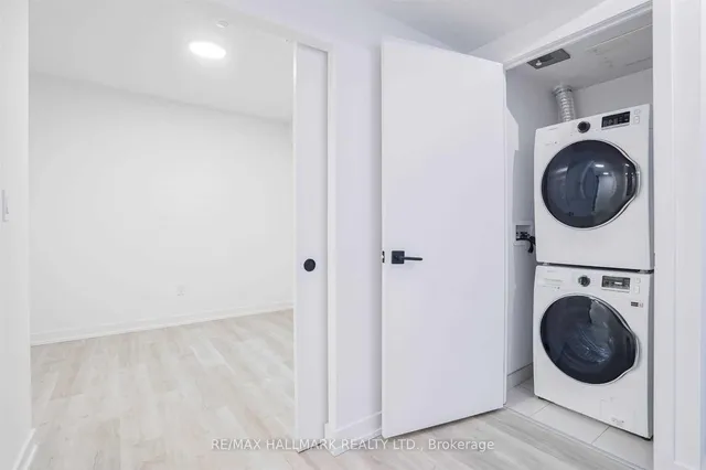 Additional image 20 of 2 Augusta Ave Unit 507