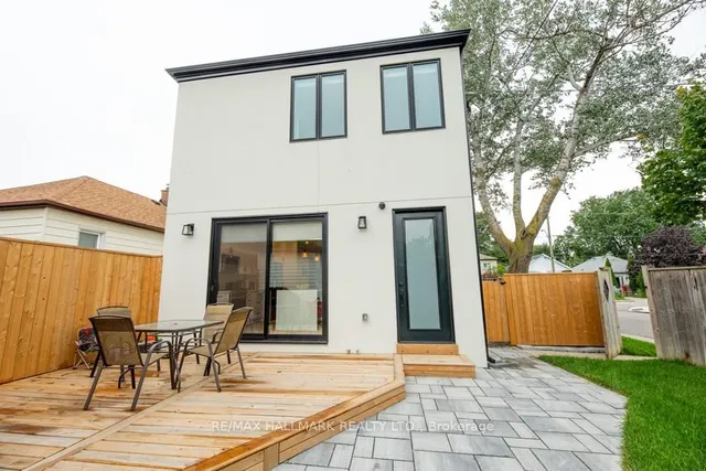 Additional image 31 of 125 Leyton Ave