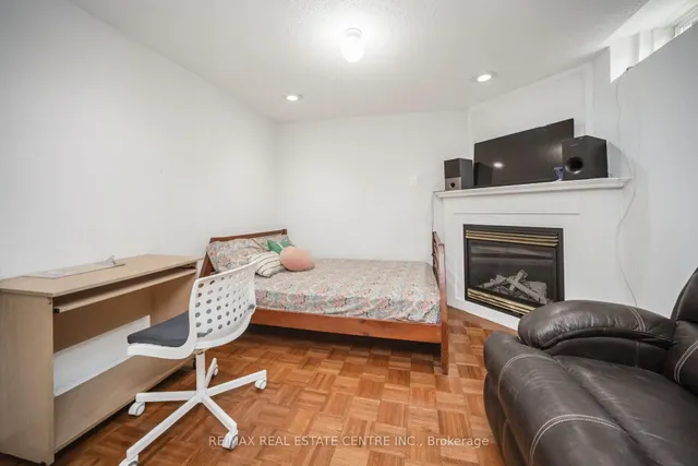 Additional image 42 of 19 Blue Lake Ave