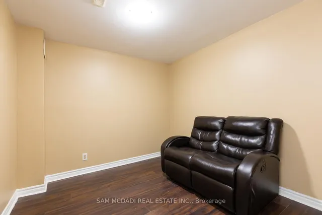 Additional image 27 of 51 Personna Circ