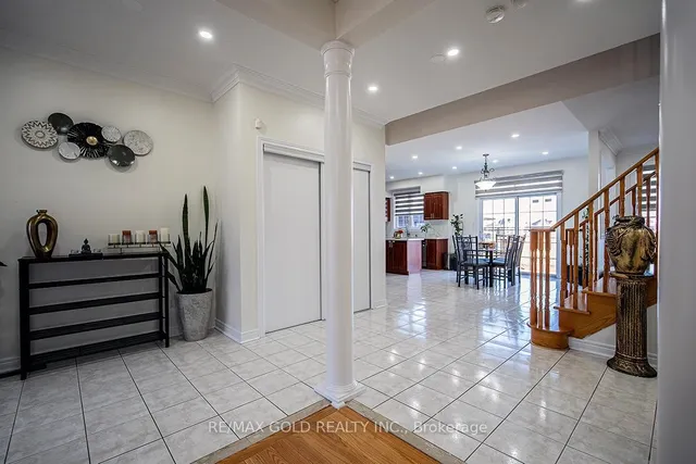 Additional image 8 of 17 Yellow Pine Rd