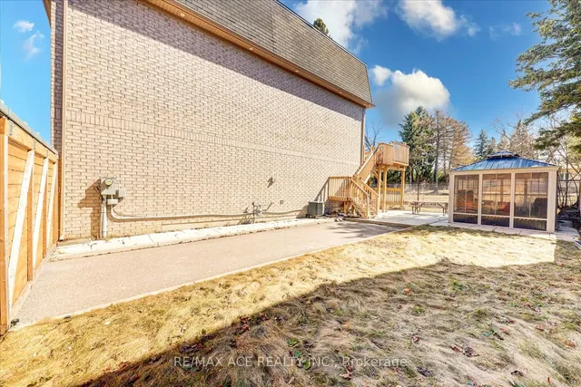 Additional image 41 of 27 Tillinghast Lane