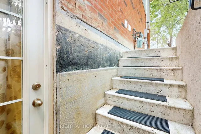 Additional image 40 of 44 Ribbon Dr