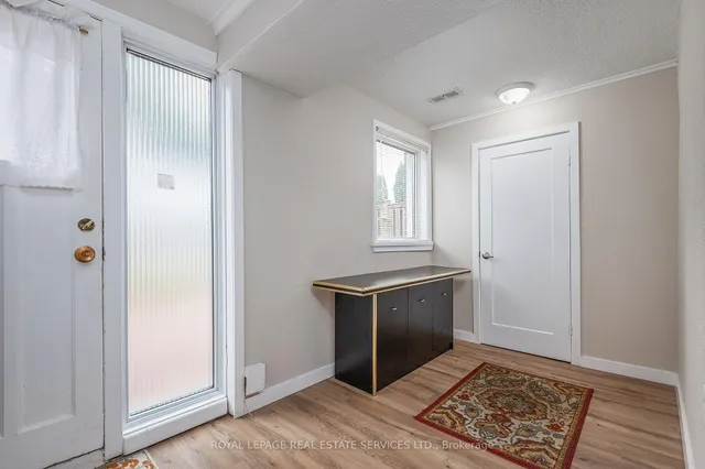 Additional image 25 of 36 Breadner Dr