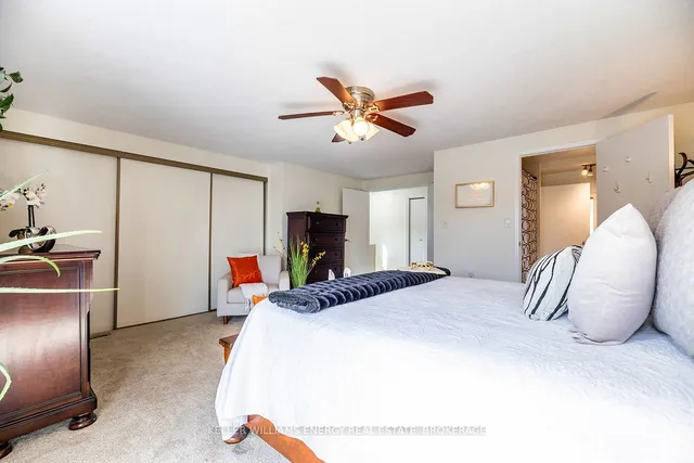 Additional image 22 of 107 Bellefontaine St