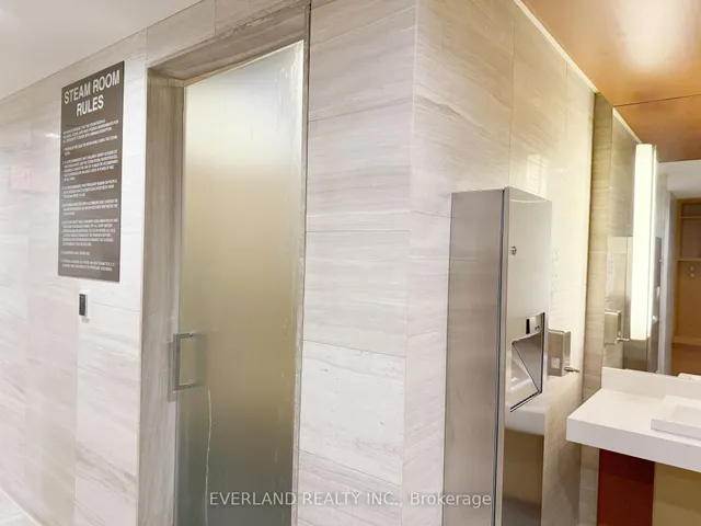 Additional image 27 of 39 Queens Quay Unit 840