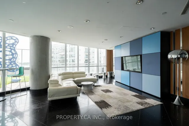 Additional image 21 of 38 Dan Leckie Way Unit 201