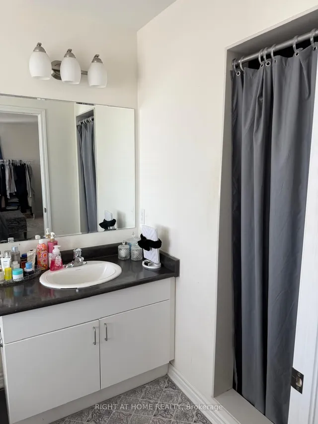 Additional image 13 of 1000 Asleton Blvd Unit 43