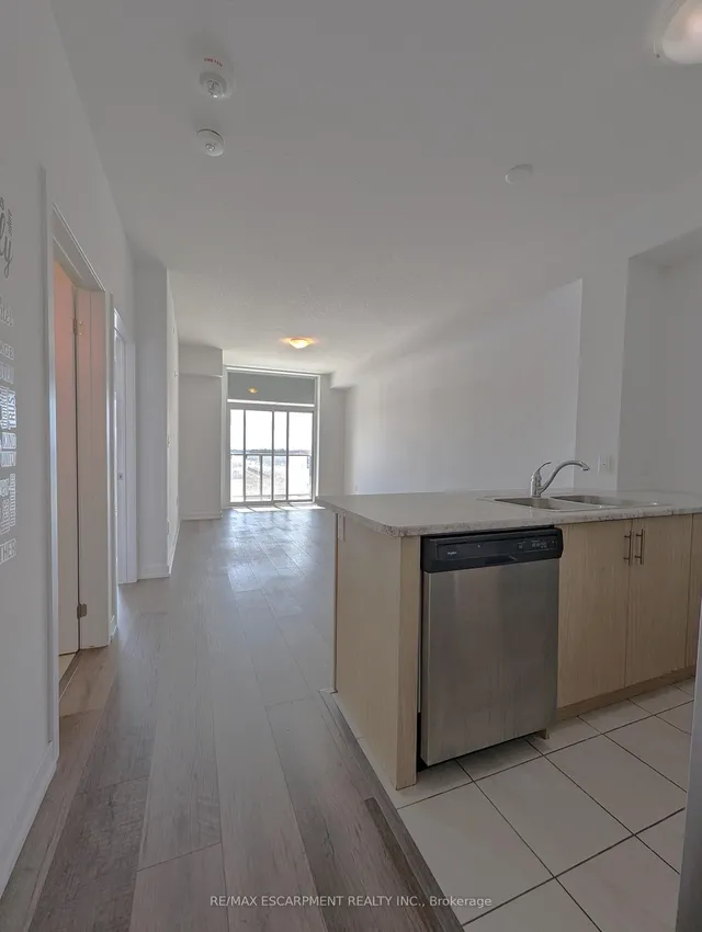 Additional image 2 of 450 Dundas St Unit 434