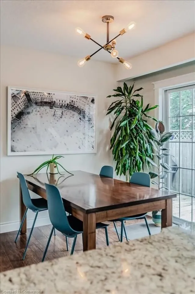 Additional image 35 of 105 Glen Park Cres