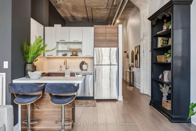 Additional image 6 of 637 Lake Shore Blvd Unit 412